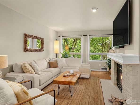 605 5th Street B 201, Kirkland WA 98033