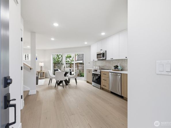 1409 29th Avenue, Seattle WA 98122