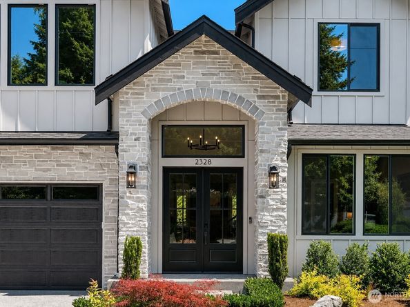 2328 167th Avenue NE, Bellevue WA 98008