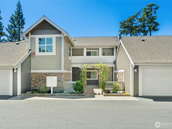 5404 Lake Washington Boulevard NE B, Kirkland WA 98033