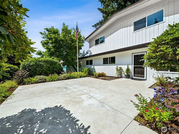 11434 SE 186th Street, Renton WA 98055