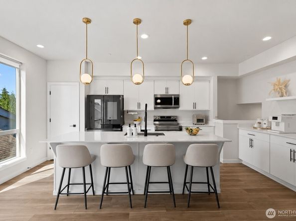 2527 Gibson Road C4, Everett WA 98204