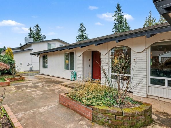 14121 SE Fairwood Boulevard, Renton WA 98058