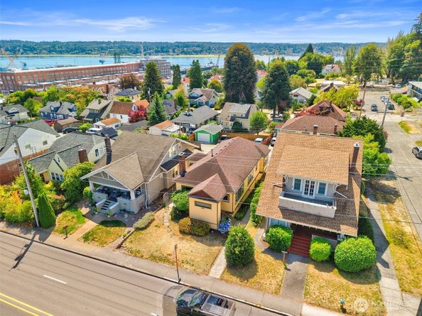 1427 Burwell Street, Bremerton WA 98337