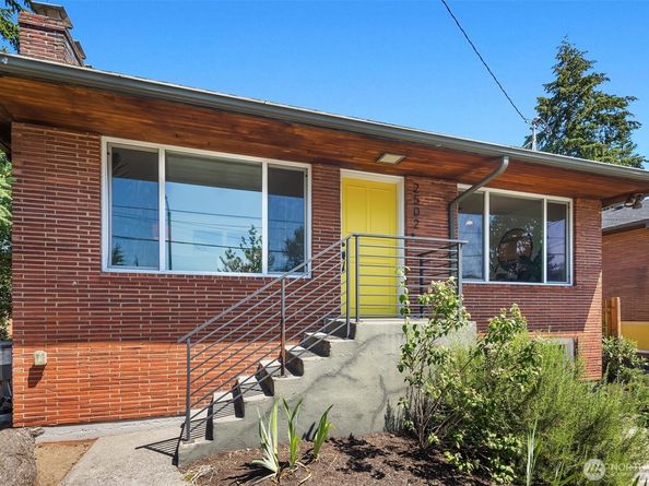 2502 NE 68th Street, Seattle WA 98115