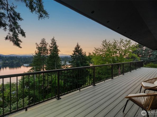 2511 Baymont Place, Bremerton WA 98312