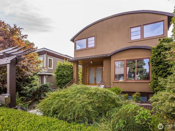 317 1st Street, Kirkland WA 98033