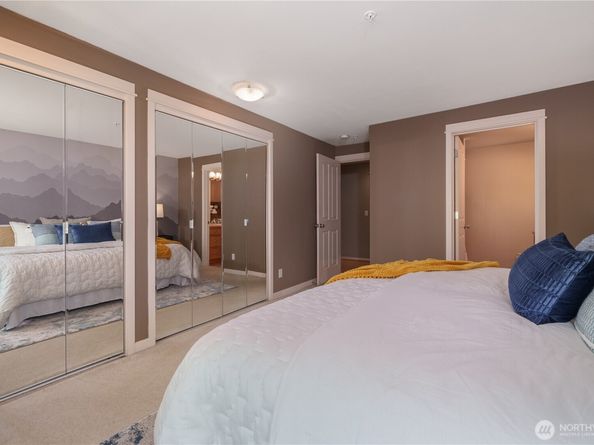622 6th Avenue W 502, Seattle WA 98119