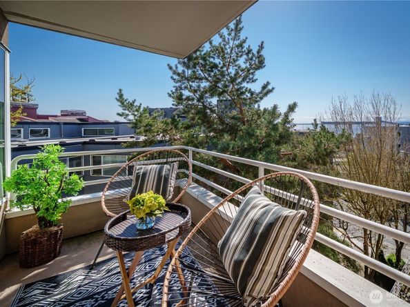 622 6th Avenue W 502, Seattle WA 98119