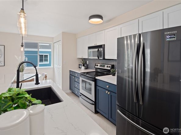 300 10th Avenue A302, Seattle WA 98122