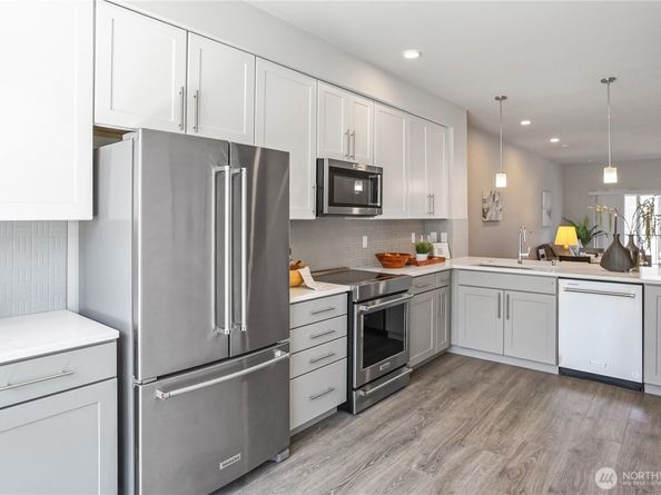 825 238th Place SE D, Bothell WA 98021