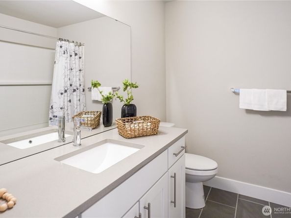 825 238th Place SE D, Bothell WA 98021