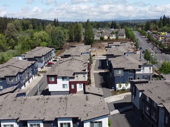 825 238th Place SE D, Bothell WA 98021