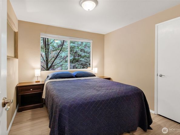 2419 SW 316th Street, Federal Way WA 98023
