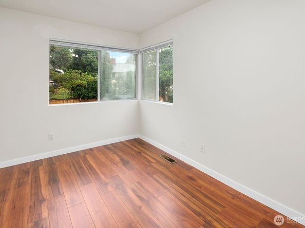 2367 S Forest Street, Seattle WA 98144