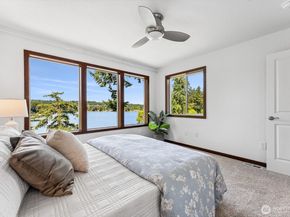 931 Oyster Bay Court, Bremerton WA 98312