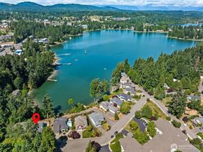 931 Oyster Bay Court, Bremerton WA 98312