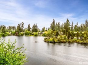 615 75th Street SE C44, Everett WA 98203