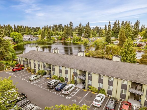 615 75th Street SE C44, Everett WA 98203