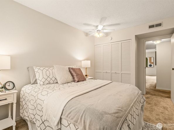 615 75th Street SE C44, Everett WA 98203