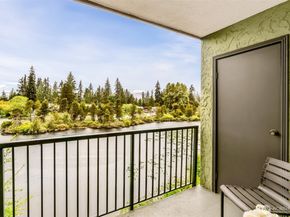 615 75th Street SE C44, Everett WA 98203