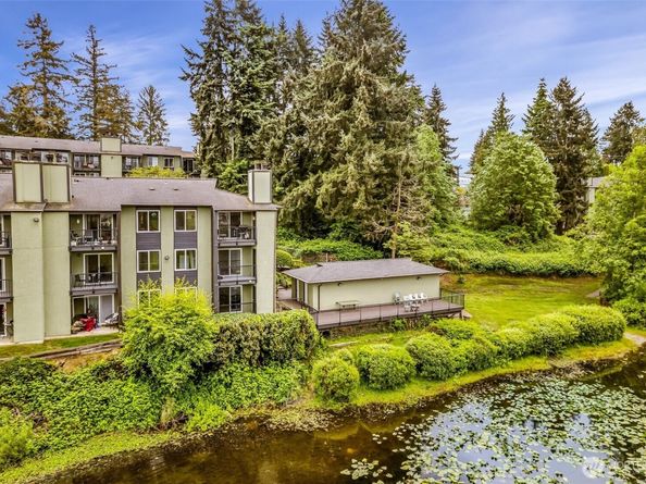 615 75th Street SE C44, Everett WA 98203