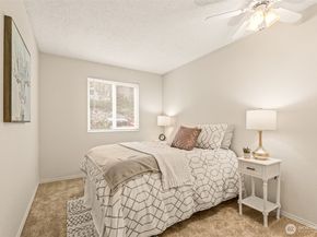 615 75th Street SE C44, Everett WA 98203