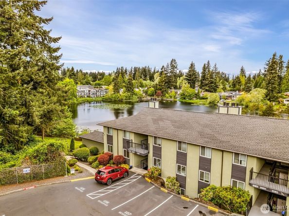 615 75th Street SE C44, Everett WA 98203
