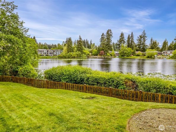 615 75th Street SE C44, Everett WA 98203