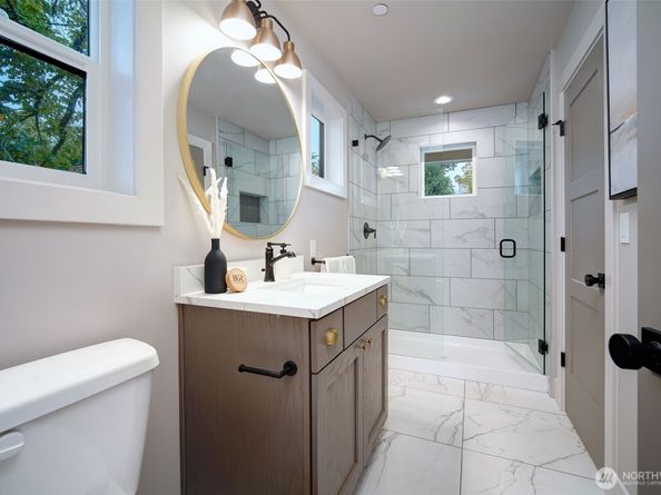 428 20th Avenue, Kirkland WA 98033