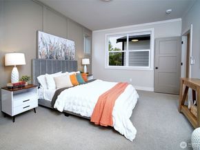 428 20th Avenue, Kirkland WA 98033