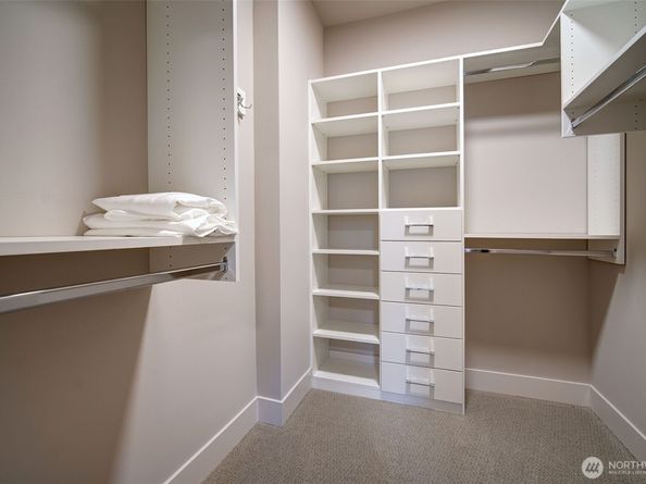 428 20th Avenue, Kirkland WA 98033