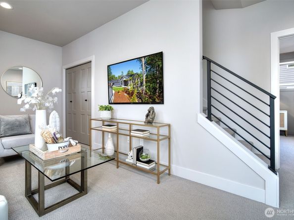 428 20th Avenue, Kirkland WA 98033