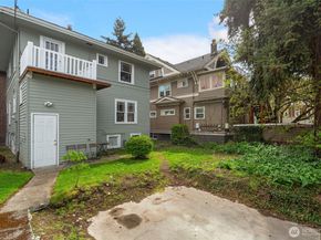 5019 17th Avenue NE, Seattle WA 98105