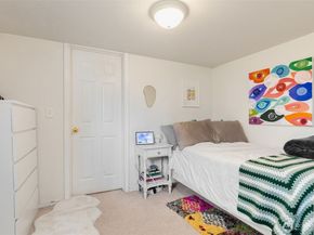 5019 17th Avenue NE, Seattle WA 98105