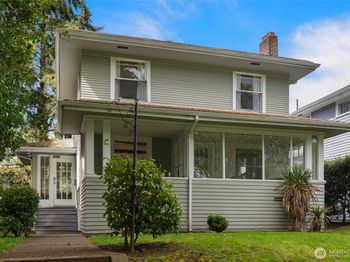 5019 17th Avenue NE