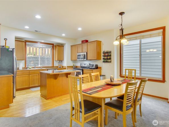 1132 Chestnut Street, Everett WA 98201