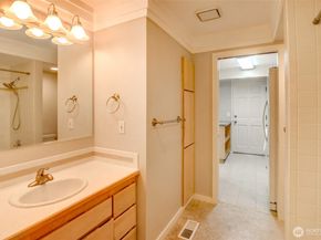 2102 172nd Avenue NE, Bellevue WA 98008