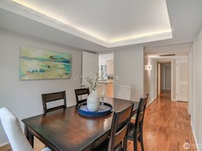 2102 172nd Avenue NE, Bellevue WA 98008
