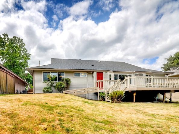 2102 172nd Avenue NE, Bellevue WA 98008