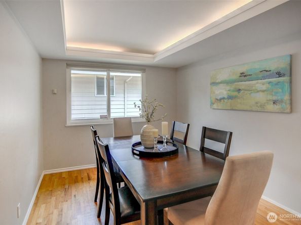 2102 172nd Avenue NE, Bellevue WA 98008