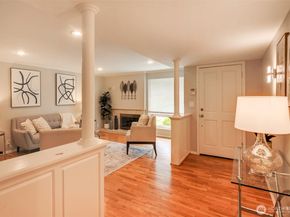 2102 172nd Avenue NE, Bellevue WA 98008