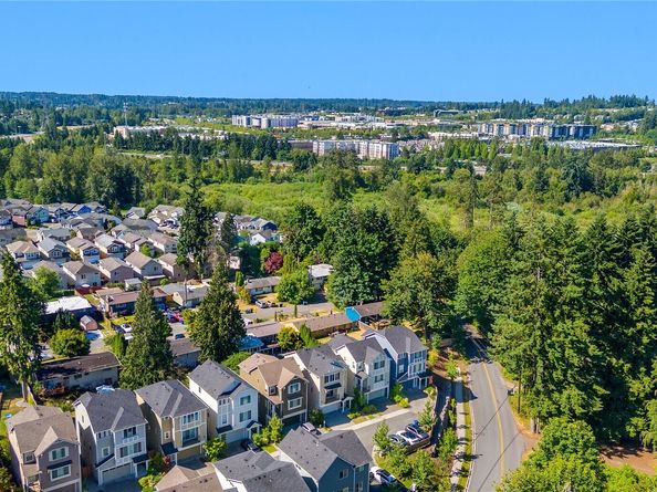 2204 176th Place SW 3, Lynnwood WA 98037