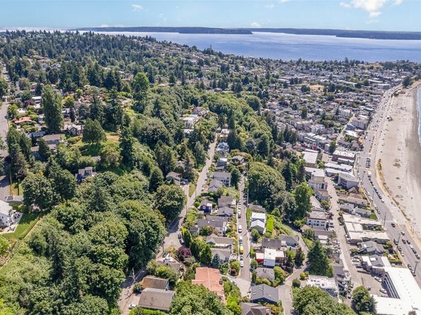 2159 52nd Avenue SW, Seattle WA 98116