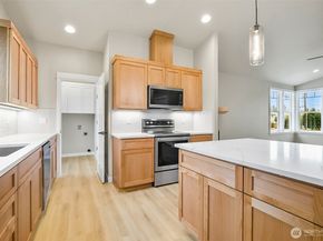 2225 124th Street SE, Everett WA 98208