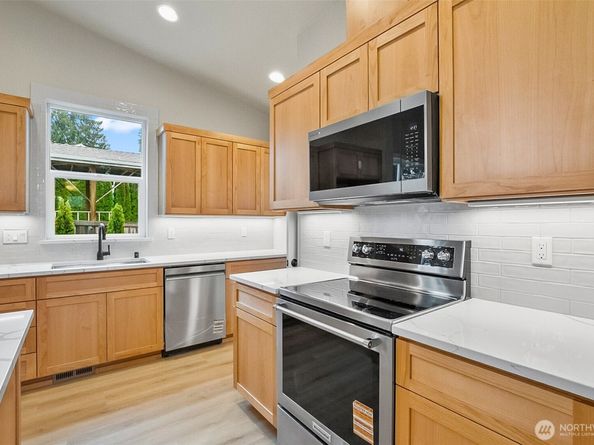 2225 124th Street SE, Everett WA 98208