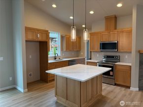 2225 124th Street SE, Everett WA 98208
