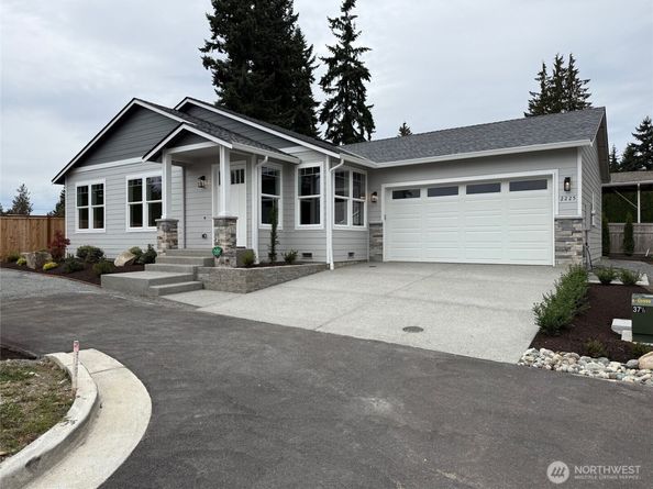 2225 124th Street SE, Everett WA 98208