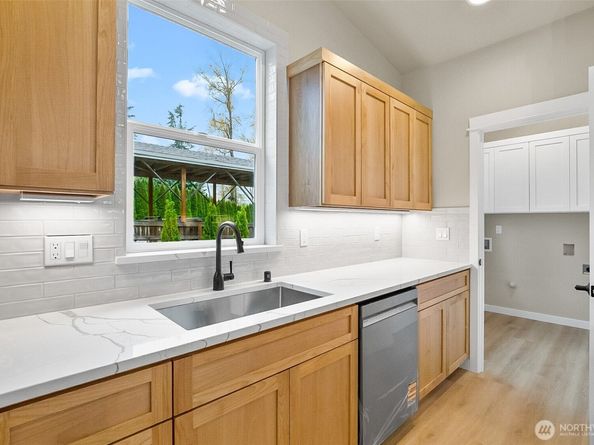 2225 124th Street SE, Everett WA 98208