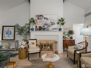 1518 NE 140th Street C6, Seattle WA 98125